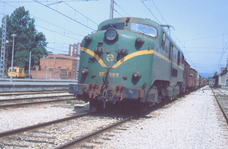 277-010.jpg