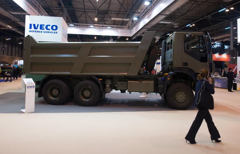 camion militar carga.jpg