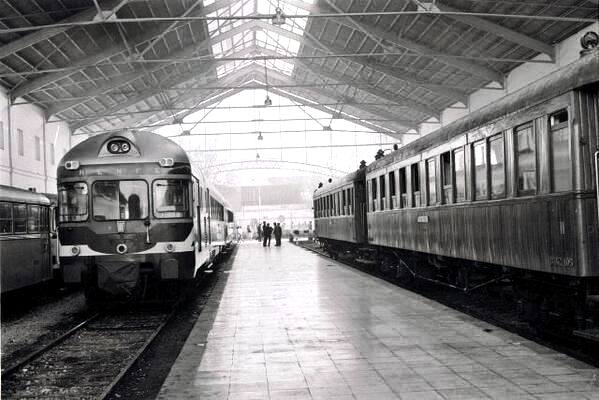 597.000 - Málaga. TER, año 1966. Foto Wyrsch.jpg