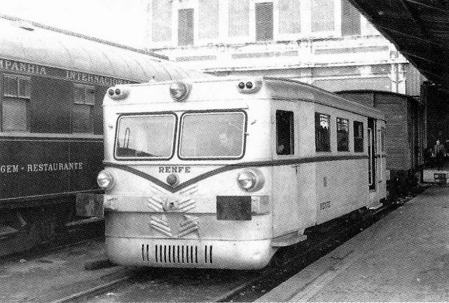 9022 - Sevilla S. Bernardo. noviembre 1963.jpg