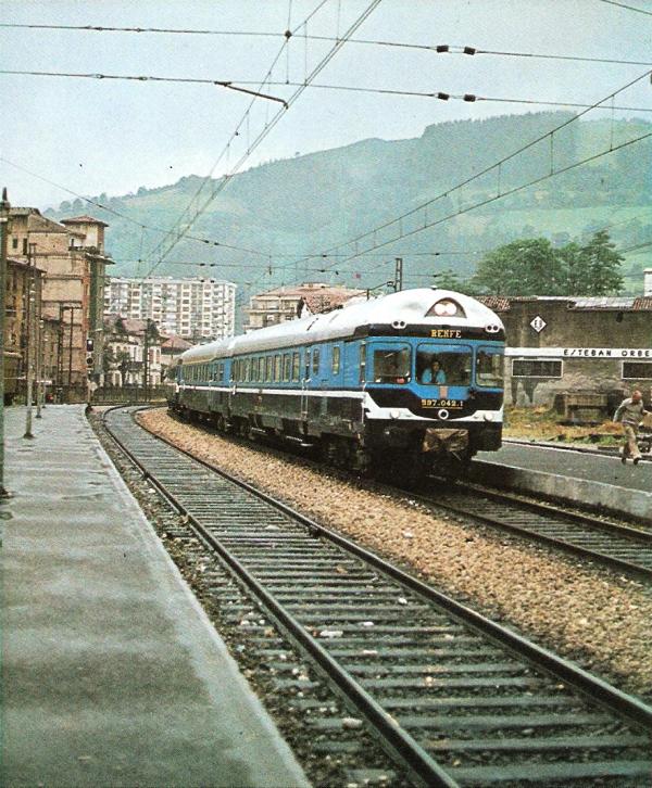 597.042 - Zumárraga. 1973. Foto JR.jpg