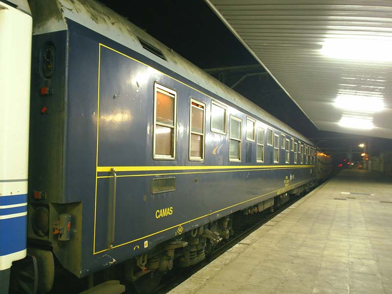 coche cama T2 5418 - Linares 07-11-2004 -tallinares.jpg