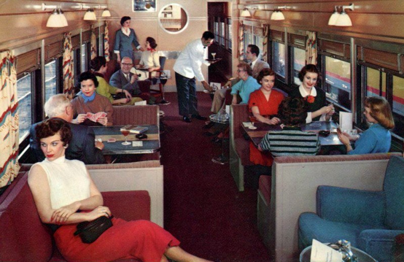 Union_Pacific_Railroad_Challenger_club_lounge.JPG