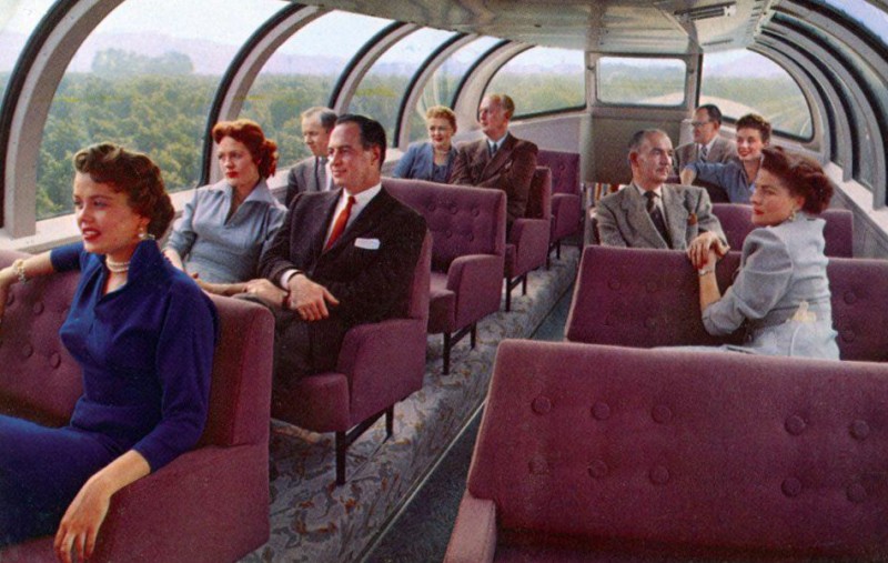 Union_Pacific_Domeliner_upper_level_Astra_Dome.JPG