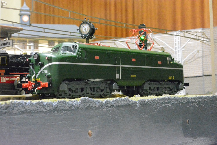 277-048-5 (11).JPG