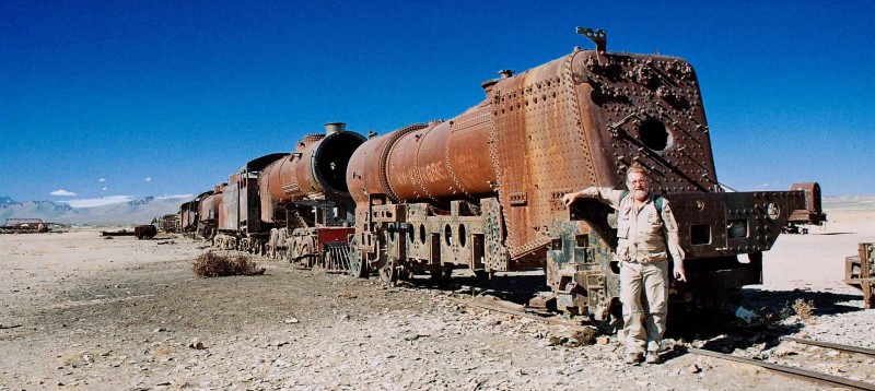 cementiri de locomotores d'Uyuni.jpg