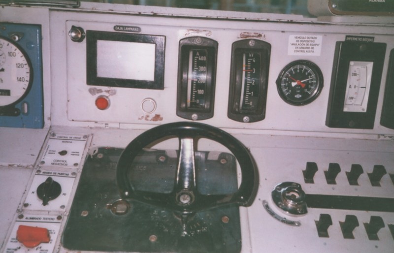 440 pupitre.jpg