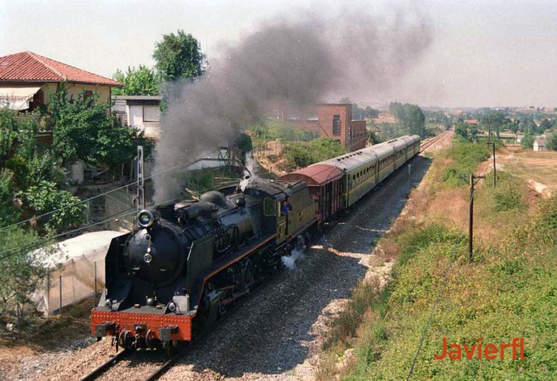 JFL_NCOL4_H370_025b.jpg