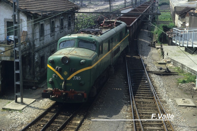 pvalle0099_ICE.jpg
