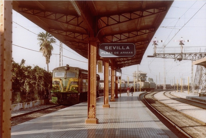 Estación Sevilla-Plaza de Armas. 1987_1.jpg