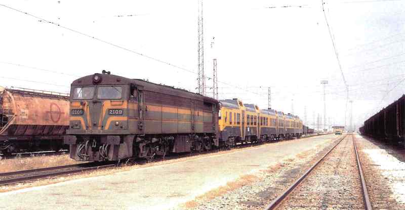 321.009 - Huelva-Mercancías. 1985.jpg