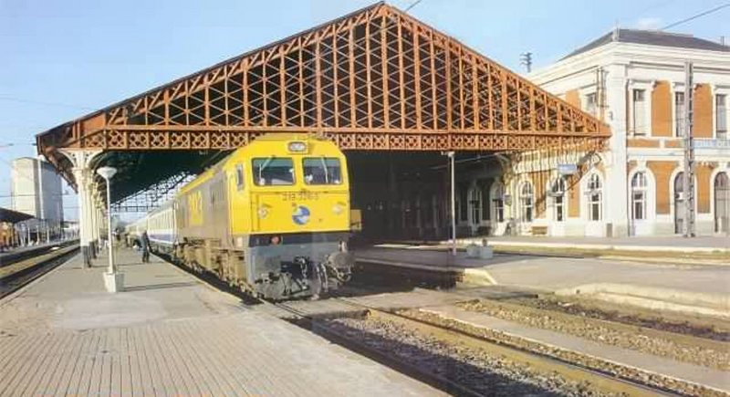 319-326 MEDINA DEL CAMPO.jpg