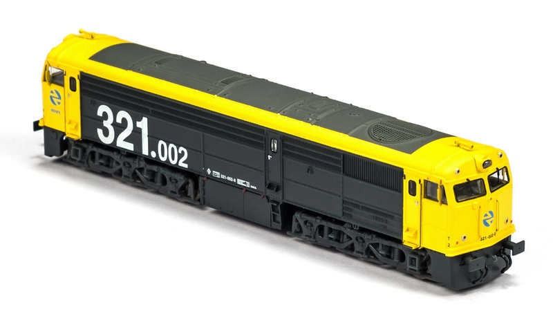 RENFE 321.002.8 MFTrain N13216 UNE Tracción semireformada 01.jpg