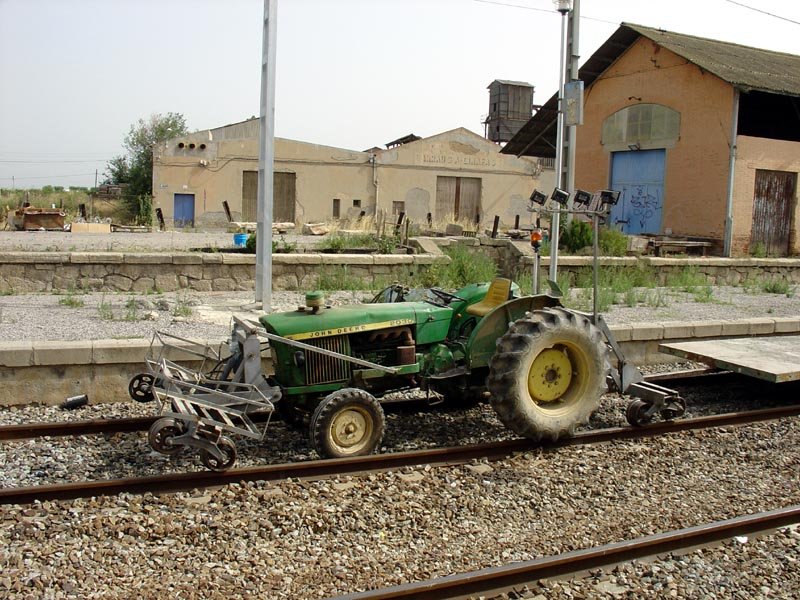 Dresitractor2.jpg