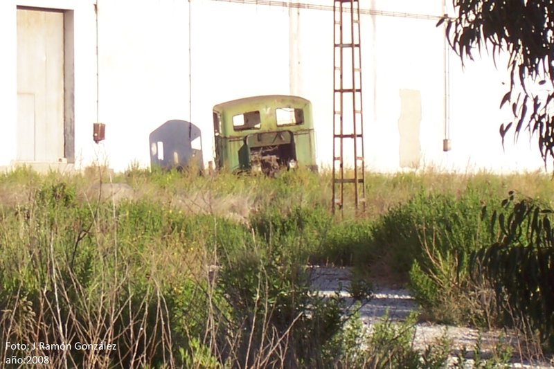 Tractor.JPG