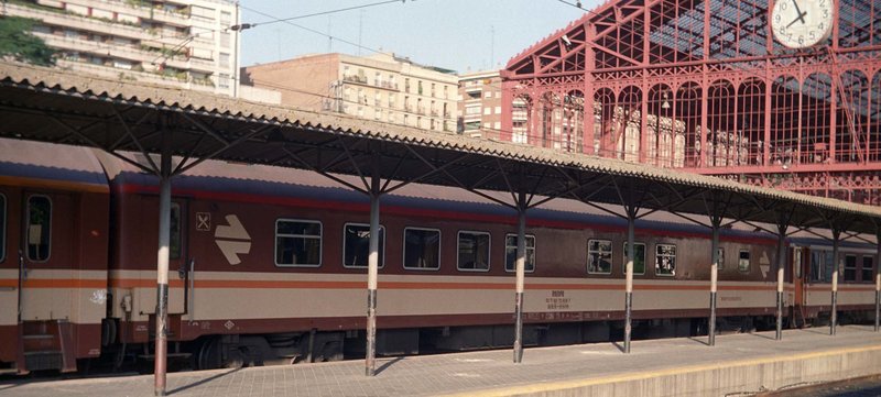 030-14.jpg