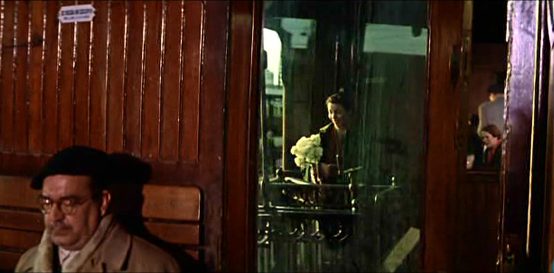 9-Interior.jpg