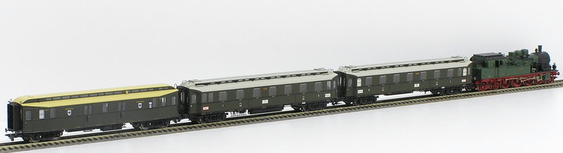 Tren Furgon Piko_T-1.JPG
