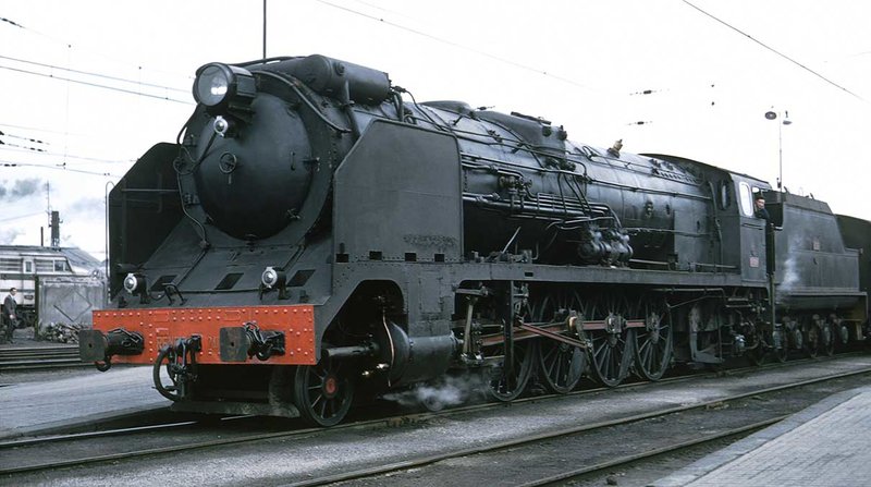 37-RENFE-241.2200ff-Cord-Kopie.jpg