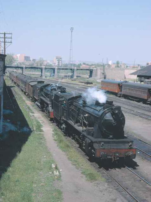 2402285.jpg