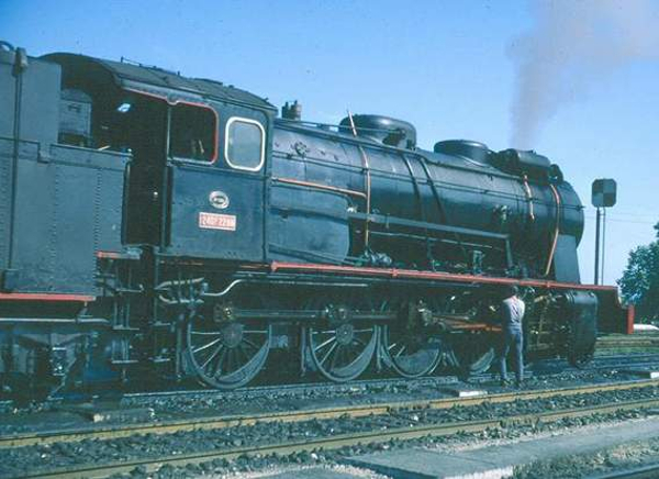 2402288a.jpg