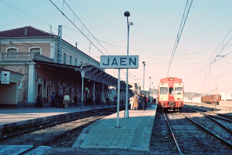 estacion jaen antigua jaenenlamemoria.blogspot.com.es.JPG