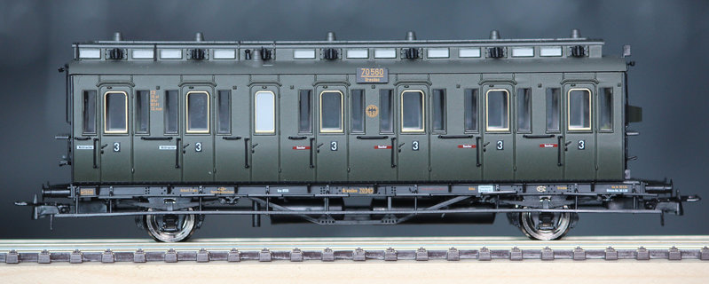 Abteilwagen C2 DRG [Brawa 45477] (Dresden 70560).jpg