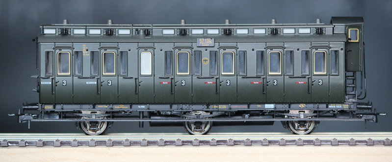 Abteilwagen C3 DRG [Brawa 45465 ] (Essen 57134).jpg