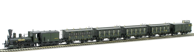 Tren B VI y vagones Trix .JPG