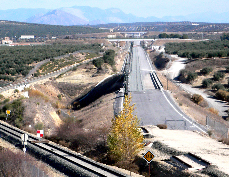 LAV este a Granada, Torcon.jpg