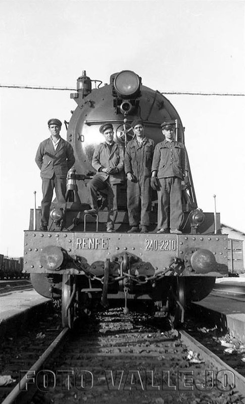 PALAZUELO.jpg
