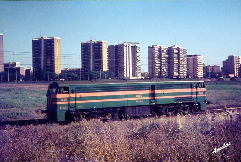 2120.jpg