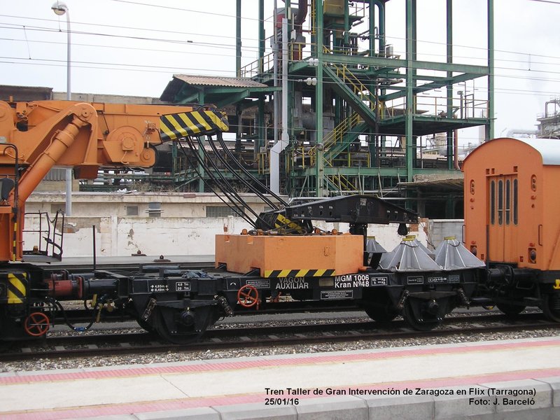 Tren taller ZGZ TGI53 Flix 25012016 Vagón auxiliar grúa MGM1006.JPG