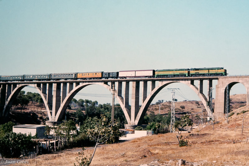 1983-0313.jpg