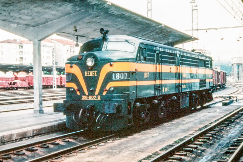 1983-0207.jpg