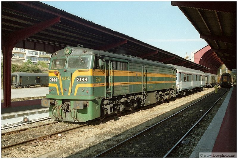 2144.jpg