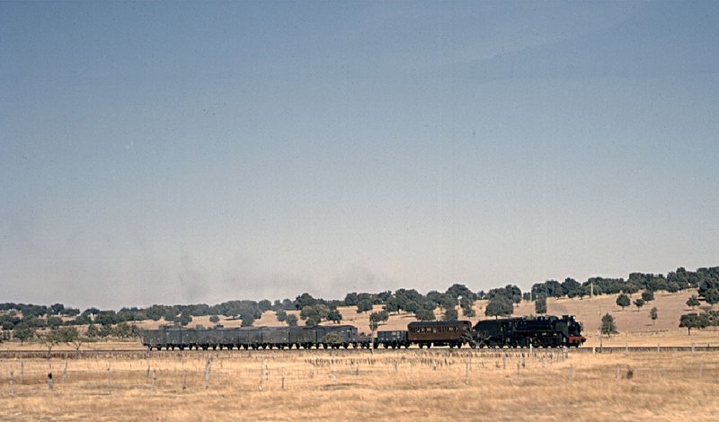 141F-2386 cerca de Ciudad Rodrigo 1967.jpg