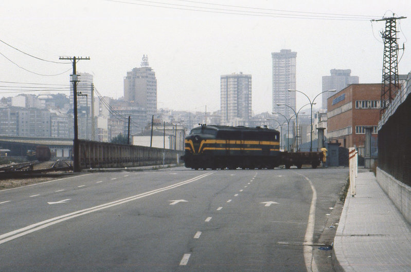RENFE 1813, 17.9.1990, La Coruña 2.jpg