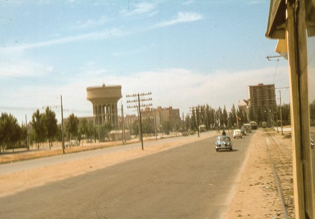 Camino de Plaza Castilla el 11 de Mayo de 1964.jpg