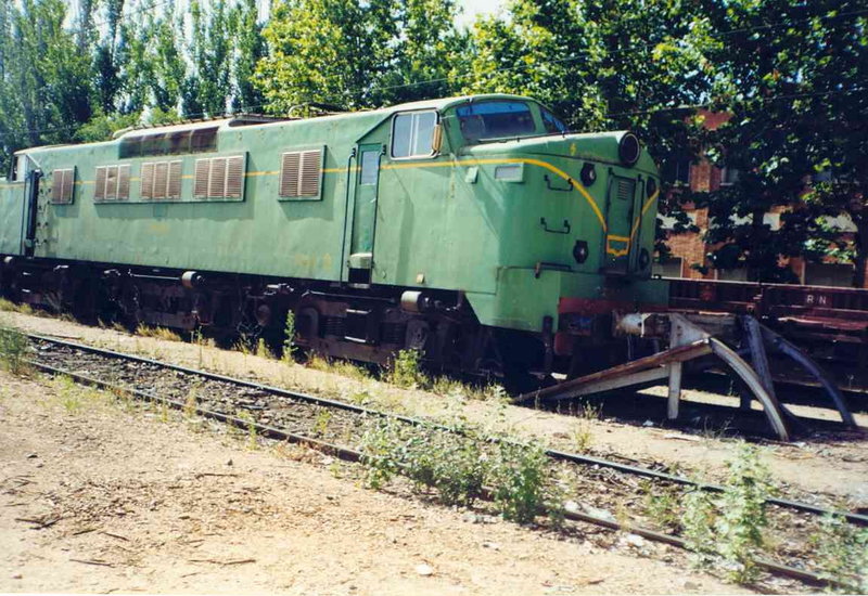278-001-+.jpg