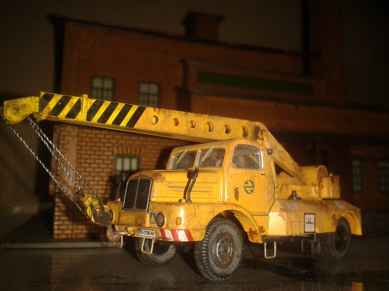 Camion grua ADK 6,3 Tn 1.jpg
