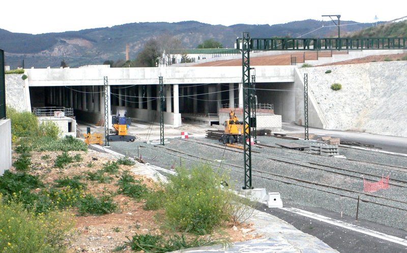 AVE Estacion de Antequera oeste.JPG