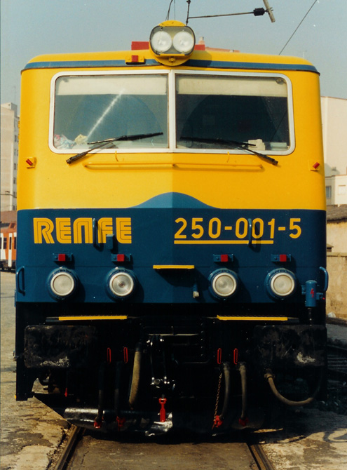 250001b.jpg