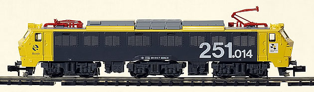 kato_251_007.jpg