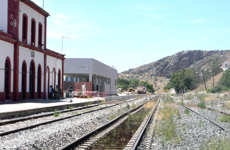 Loja San Francisco estacion AVE.jpg