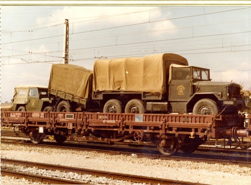 1 REO, RQ BEGUER 2T, LAND ROVER 88 CERRO MURIANO 1984.jpg