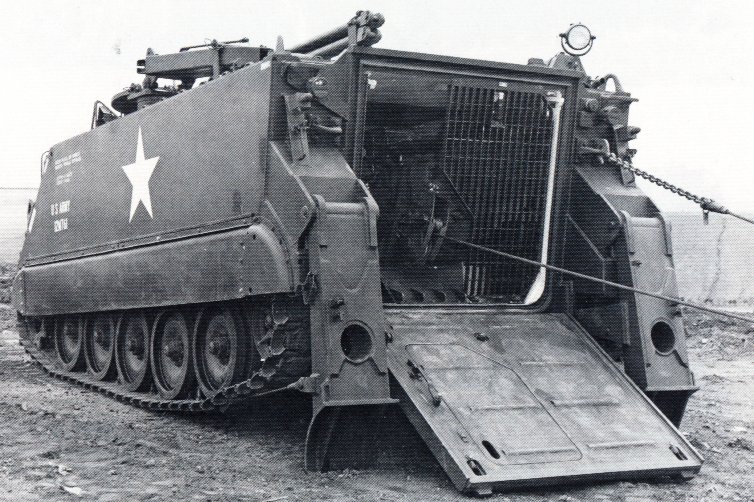 M113_recovery_3.jpg