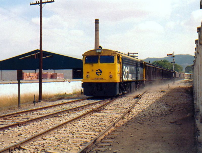 2102.-1995.jpg