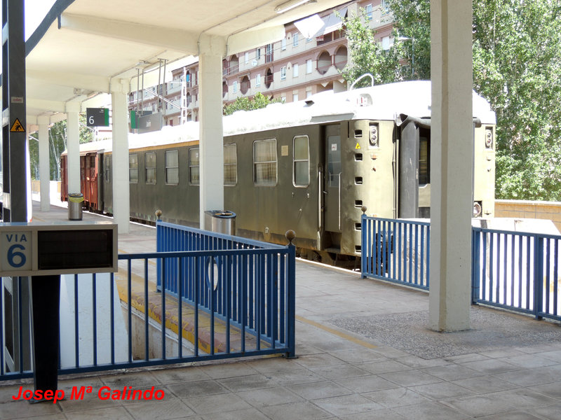 DSCN8833.jpg