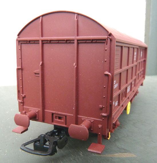 rtrains 002.jpg